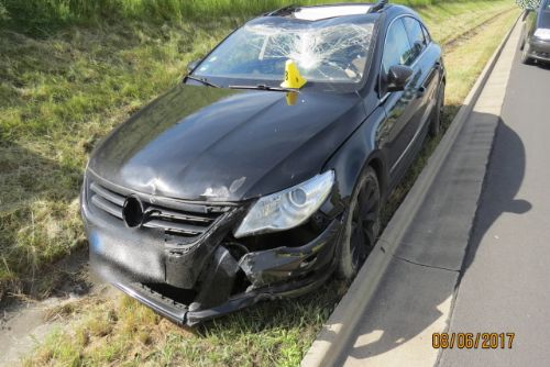 Obrázek - Sokolovsko: Řidič zřejmě usnul za volantem