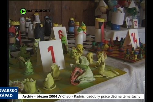 Foto: 2004 – Cheb: Radnici ozdobily práce dětí na téma šachy (TV Západ)