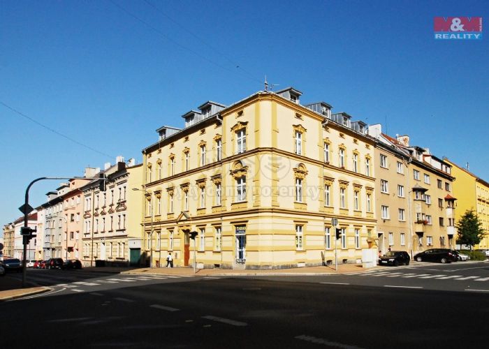 Pronájem, nebytový prostor, 120 m2, Cheb, Žižkova.