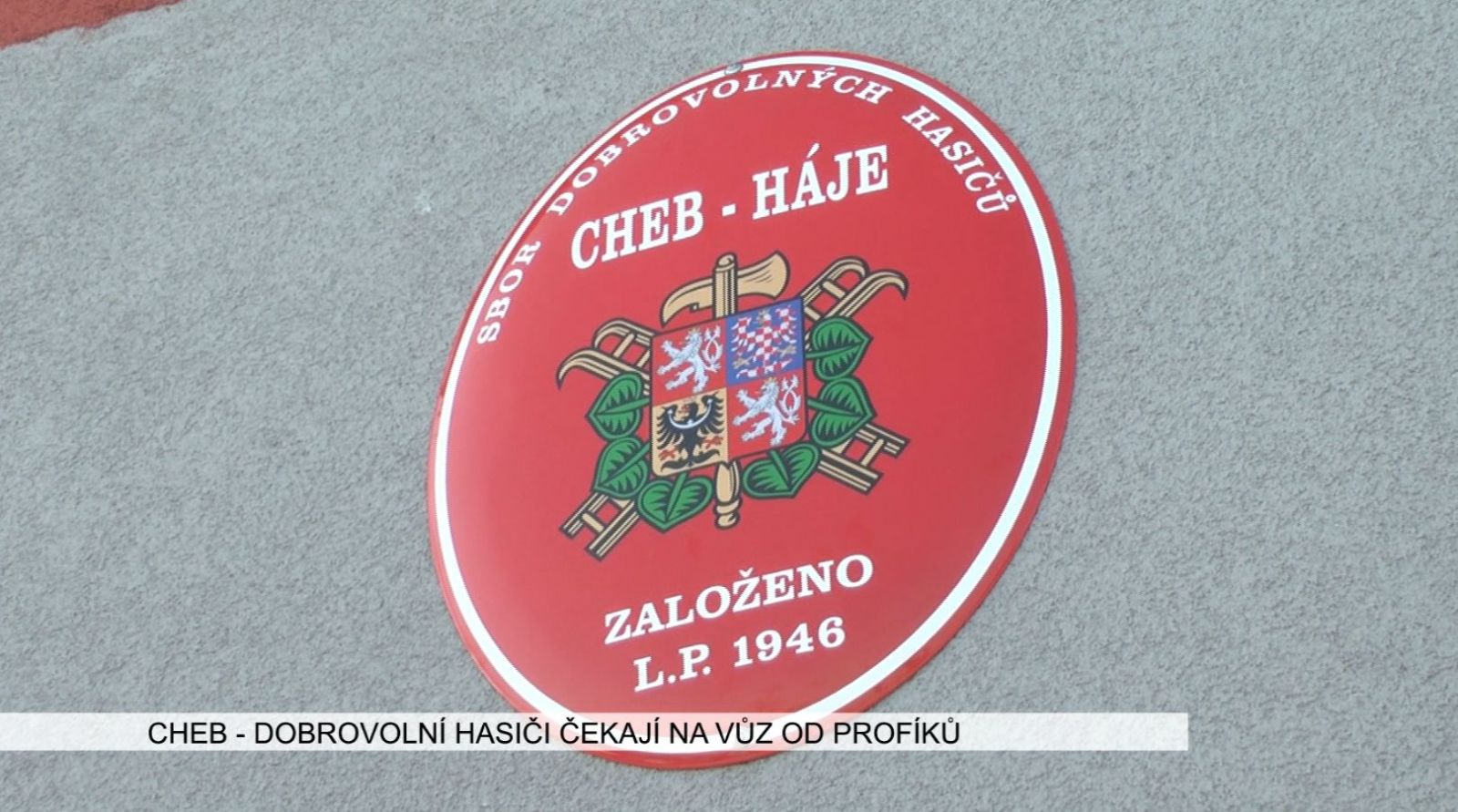 obrázek: Cheb: Dobrovolní hasiči čekají na vůz od profíků (TV Západ)