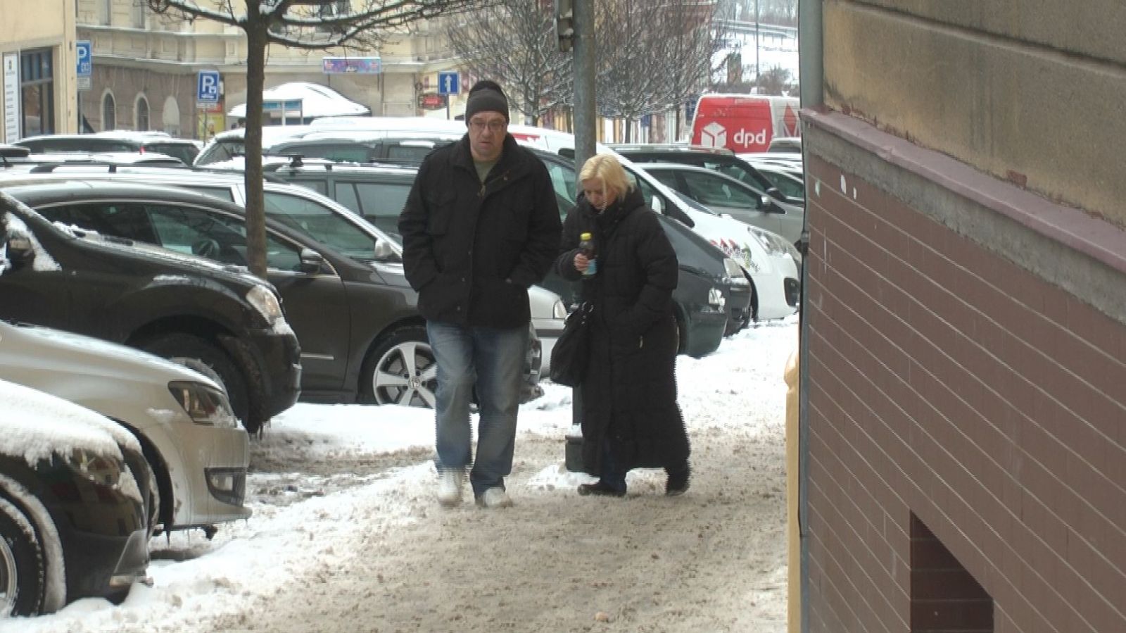obrázek: Karlovy Vary: Množí se stížnosti na úklid sněhu (TV Západ)