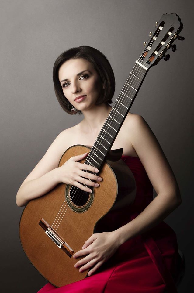 obrázek: Karlovy Vary: Symfonický orchestr hostí kytarovou sólistku Miriam Rodriguez Brüllovou