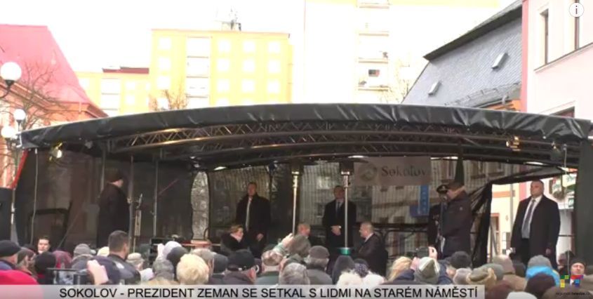 Sokolov: Prezident Zeman se setkal s lidmi na Starém náměstí (TV Západ)