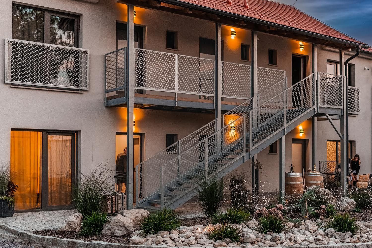 Ubytování na Pálavě s výjimečným programem: Face jóga, víno a klid jižní