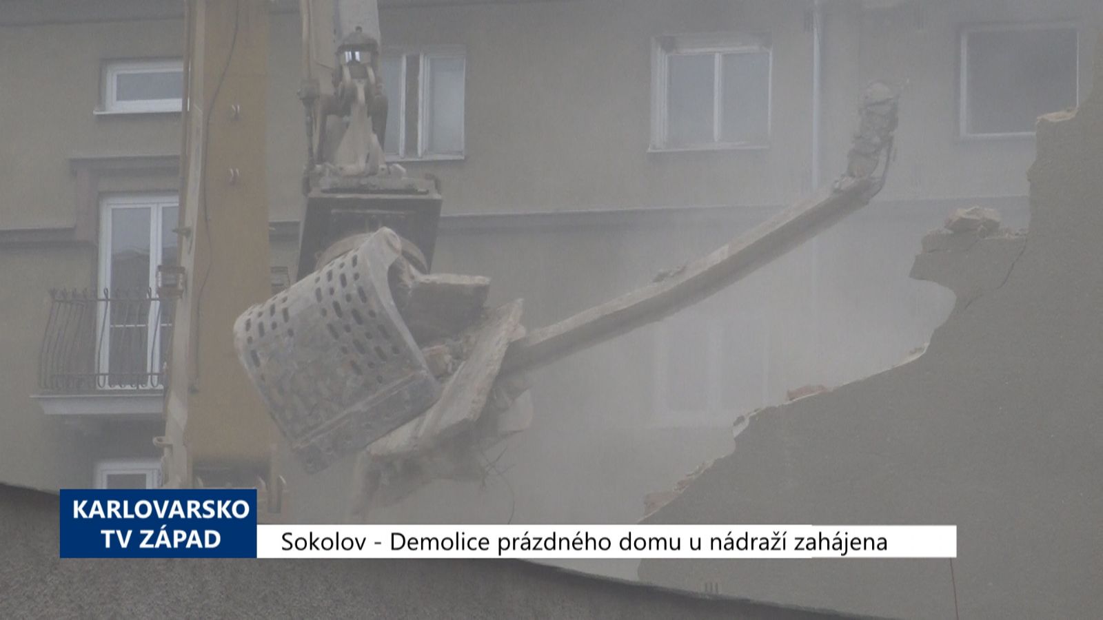 obrázek: Sokolov: Demolice prázdného domu u nádraží zahájena (TV Západ)