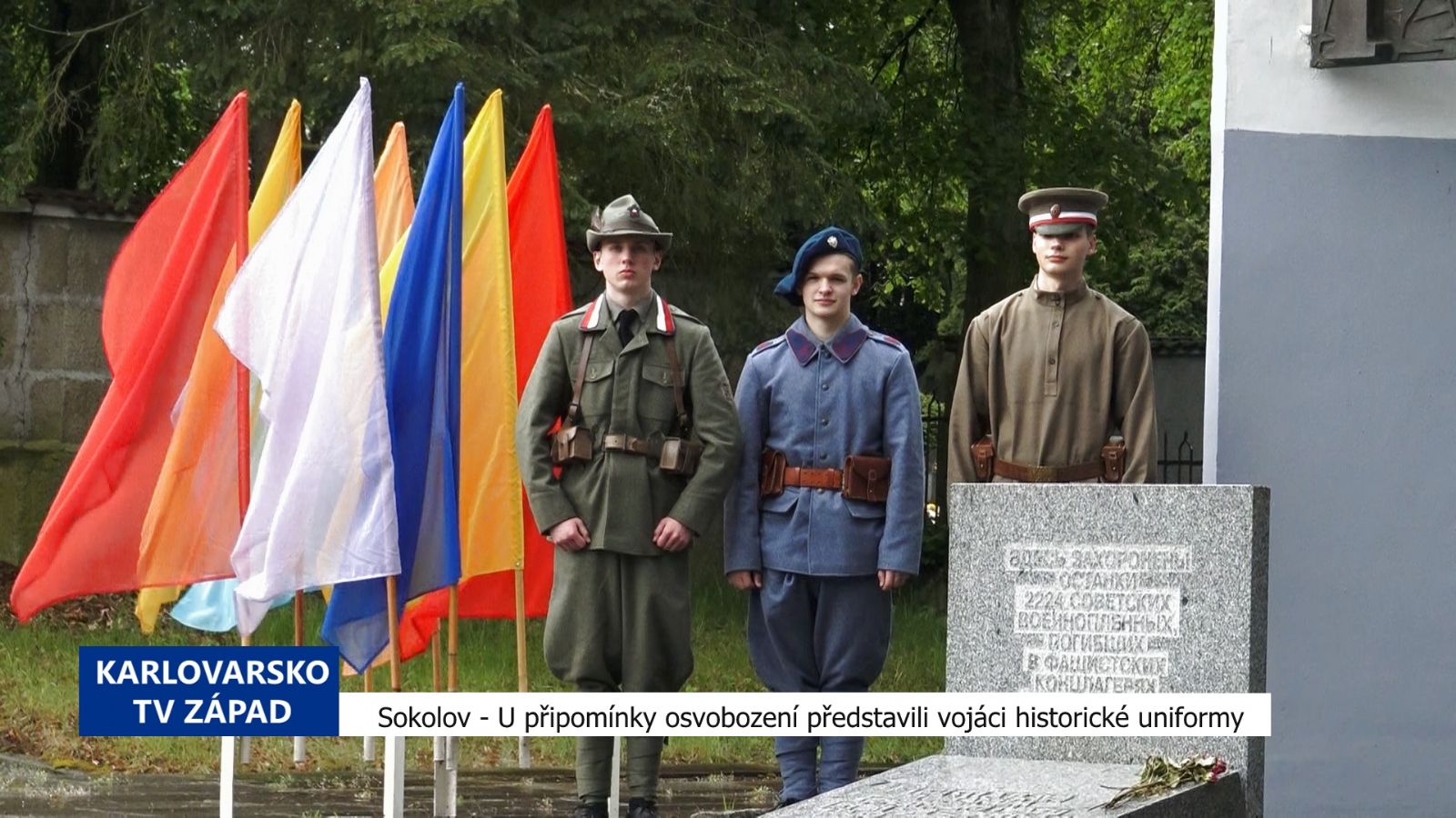 Sokolov: U připomínky osvobození představili vojáci historické uniformy (TV Západ)