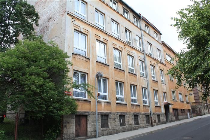 Aš: Radní schválili dodavatele projektu na stavební úpravy dvou objektů v Nedbalově ulici