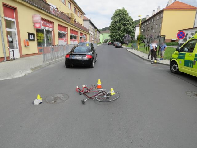 Březová: Na kole nedal přednost vozidlu na křižovatce