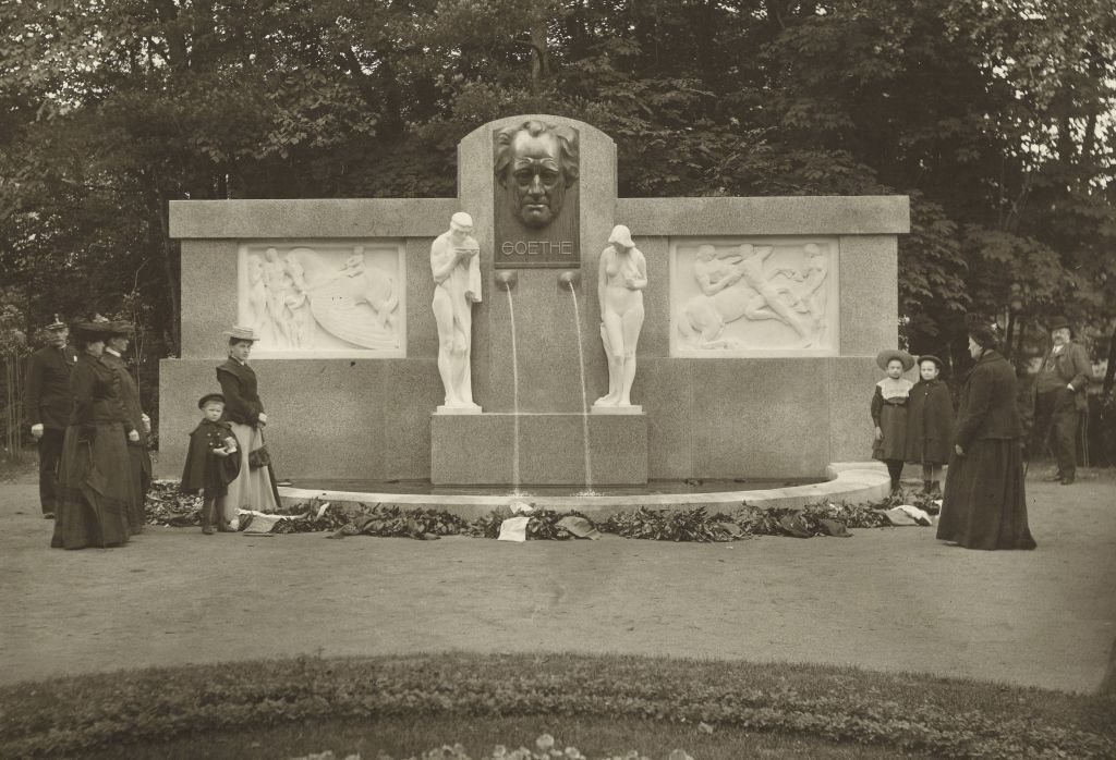 Cheb: Galerie zve na přednášku Umění ve Františkových Lázních do r. 1945