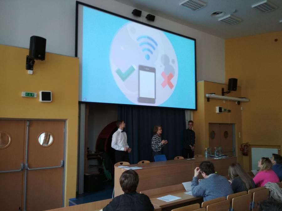 Cheb: Na gymnáziu proběhlo krajské kolo Prezentiády