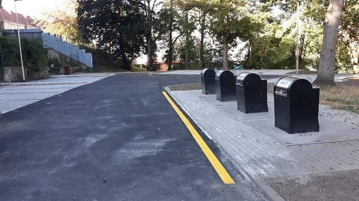 Cheb: Pod ulicí Obětí nacismu vznikla nová parkovací plocha