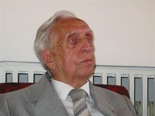 obrázek: Cheb: Pozvánka na vzpomínkové akce na Antona Harta
