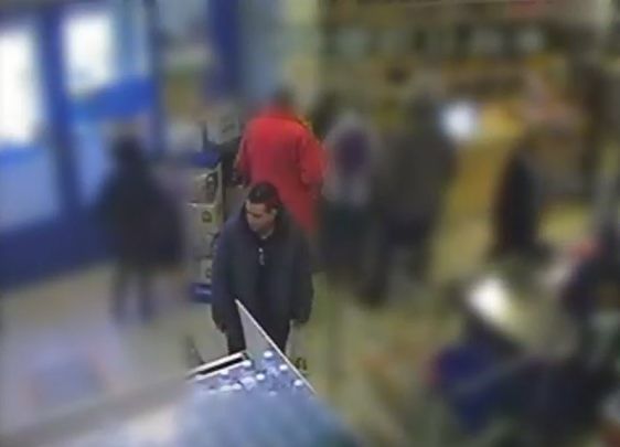 Františkovy Lázně: Policie pátrá po neznámém pachateli z videozáznamu