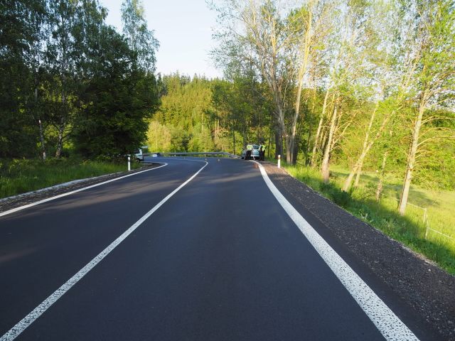 obrázek: Karlovarsko: Při včerejší nehodě vyhasl jeden lidský život