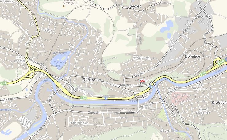 obrázek: Karlovy Vary: Muž pod vlakem. Na místo nehody letěl vrtulník
