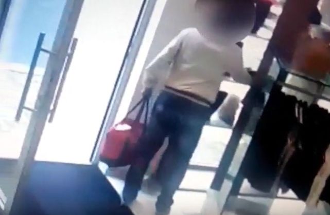Karlovy Vary: Odcizil kabelku za necelých 7 tisíc korun