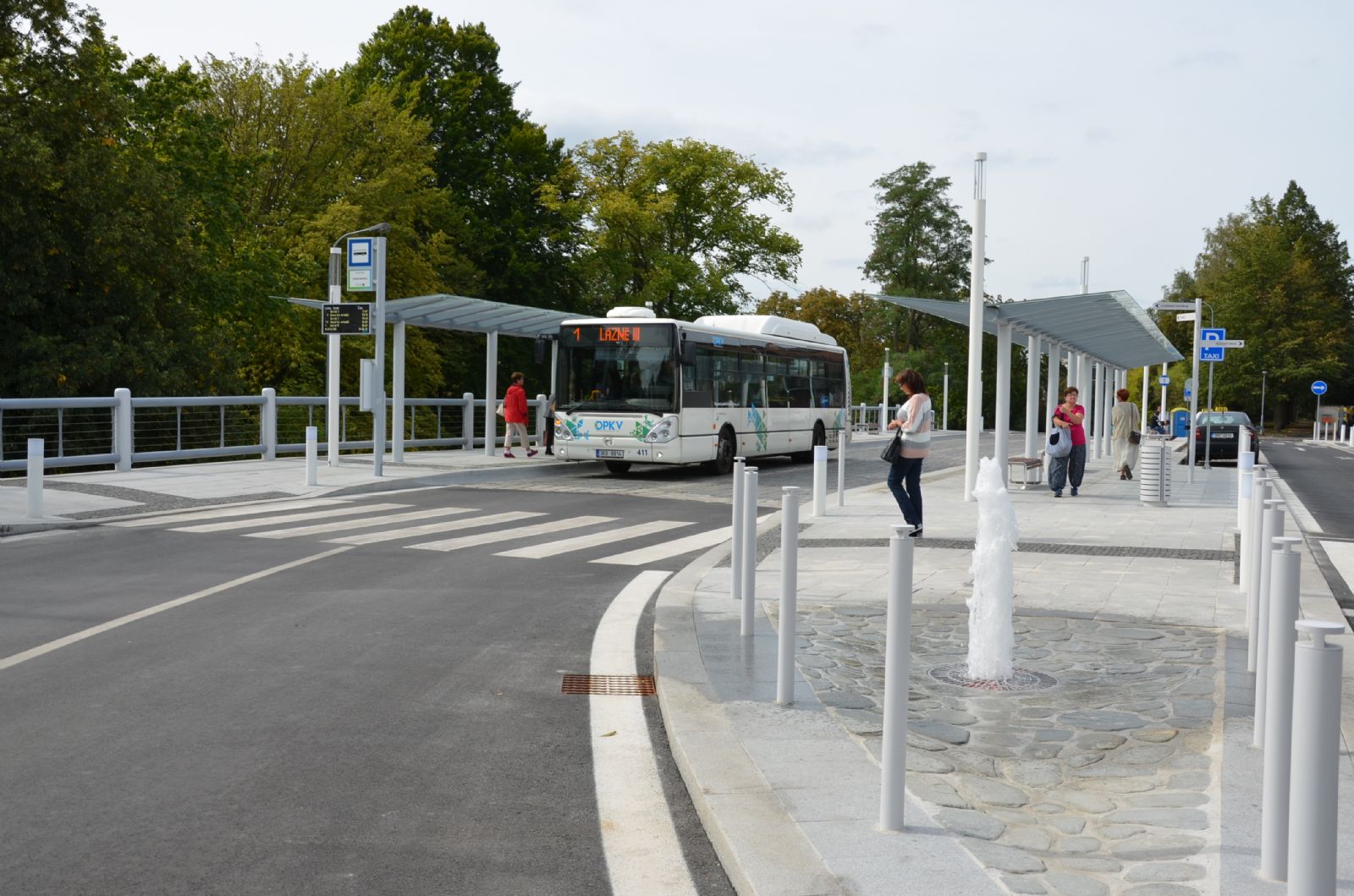 Karlovy Vary: Přestupní uzel Horního nádraží je dokončen