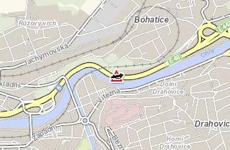 obrázek: Karlovy Vary: Střet osobního vozidla s motorkářem
