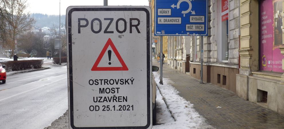 Karlovy Vary: Uzavírka Ostrovského mostu končí