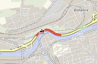 obrázek: Karlovy Vary: Ve městě havarovalo vozidlo