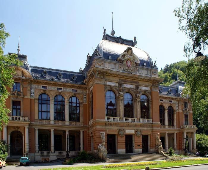 Kraj vyhlásil veřejnou zakázku na obnovu Císařských lázní