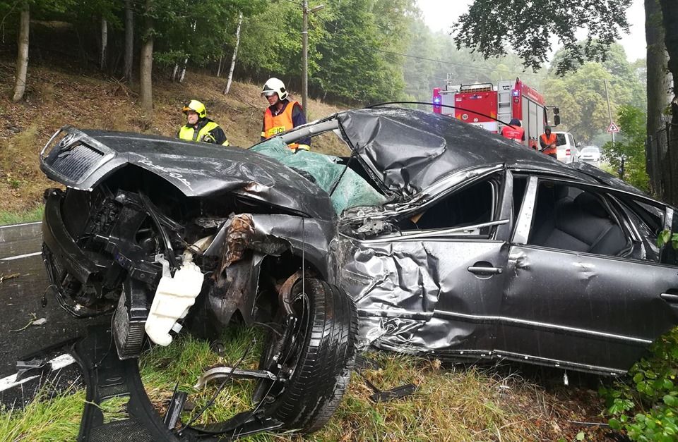 obrázek: Loket, Horní Slavkov: Včerejší dopravní nehoda