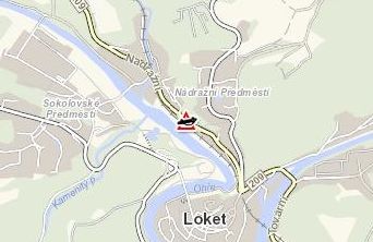 Loket: Střet osobního vozidla s motorkářem