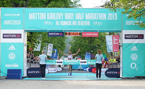 Mattoni půlmaraton Karlovy Vary ovládl italský vytrvalec