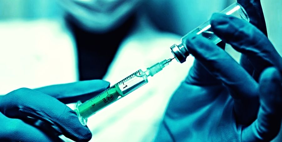 obrázek: Města nabízí seniorům pomoc s registrací očkování