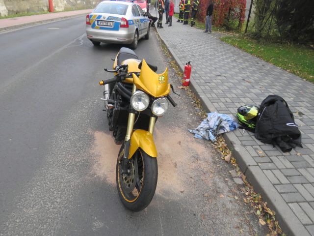 obrázek: Nejdek: Motorkář nepřizpůsobil rychlost a havaroval
