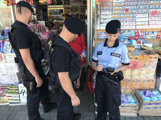 Potůčky: Na tržnici proběhla další policejní akce
