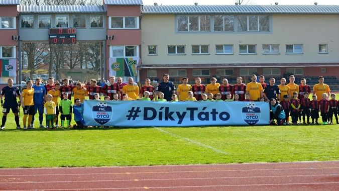 Sokolov: Fotbalový Baník zve na víkend otců