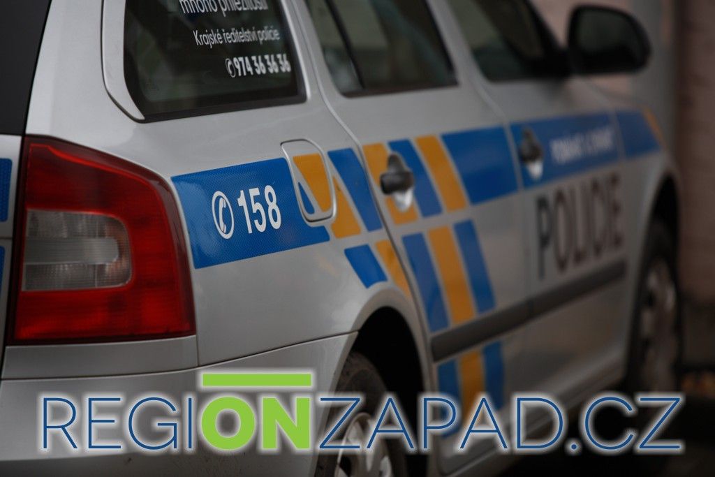 obrázek: Sokolovsko: Naboural do zaparkovaného auta