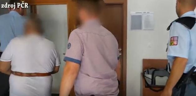 Sokolovsko: Policie zadržela dealera pervitinu