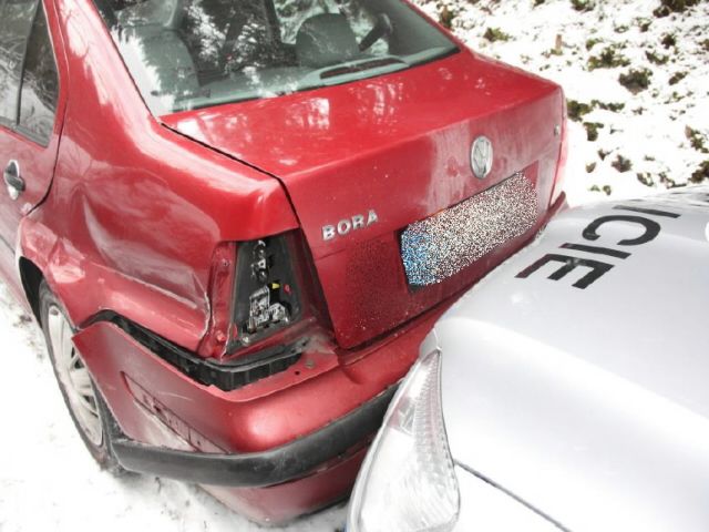 Sokolovsko: Ujížděl policejní hlídce. Byl pod vlivem drog