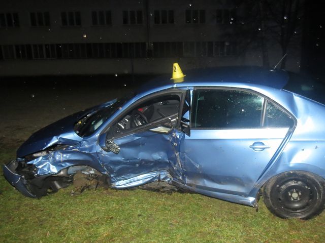 Sokolovsko: Způsobil dopravní nehodu. Nadýchal 2,08 promile