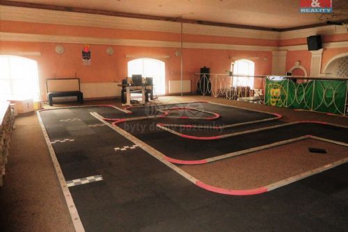 Obrázek - Pronájem, hotel, penzion, 1520 m2, Horní Slavkov