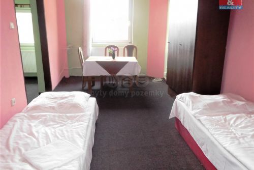 Obrázek - Pronájem, hotel, penzion, 1520 m2, Horní Slavkov