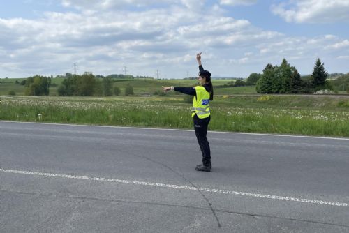 Foto: Karlovarsko: Dopravně bezpečnostní akce na začátku letních prázdnin