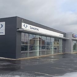 SsangYong otevřel v Karlových Varech nové dealerstvi´