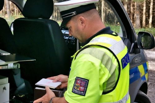 Foto: Chebsko: Vydírali provozovatele baru