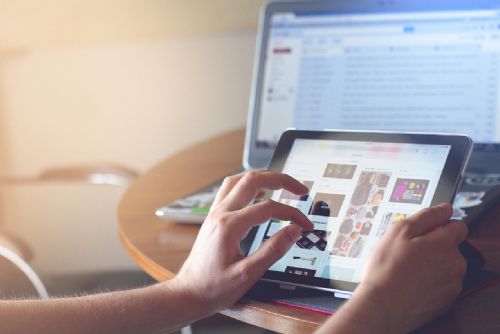 obrázek:Jak technologie mění pravidla hry v digitálním světě