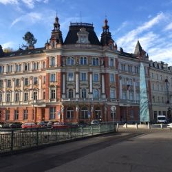 Karlovy Vary a legenda o jejím založení