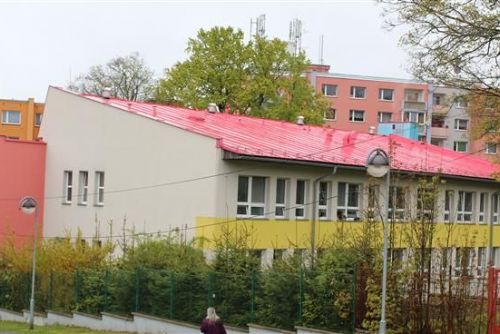 Foto: Aš: Mateřská škola v Neumannově ulici se na půl roku přestěhuje do areálu gymnázia