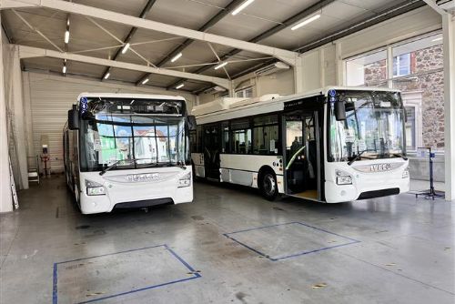 obrázek:Cheb: Autobusy pro město se už vyrábějí