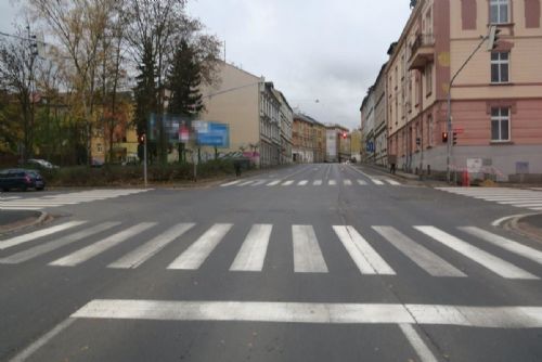 Foto: Cheb: Policie pátrá po svědcích dopravní nehody