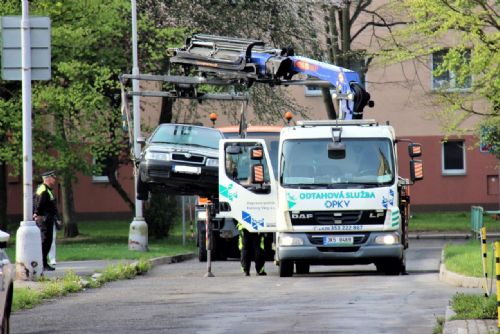 Foto: Chodov: Město chce vlastní odtahovou službu
