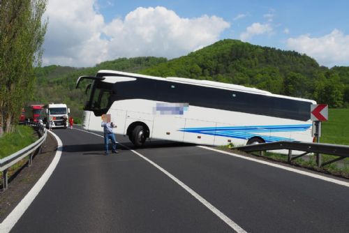 Foto: Damice: Nehoda se naštěstí obešla bez zranění