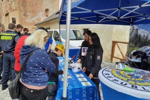 Foto: Den bezpečnosti na Státním hradě a zámku Bečov nad Teplou