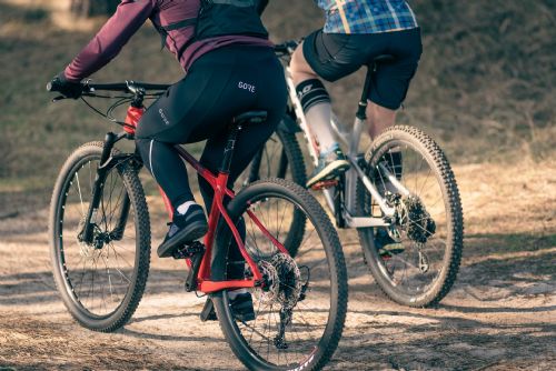 Foto: Karlovy Vary: Cyklisté se dočkají dalšího nového úseku Cyklostezky Ohře